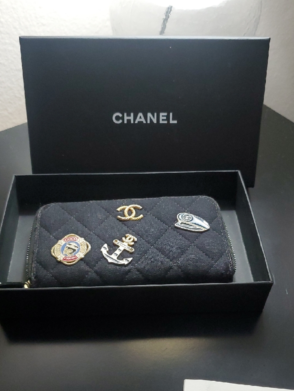 Chanel Wallet 100% Authentic Prestine Condition - Picture 4 of 14